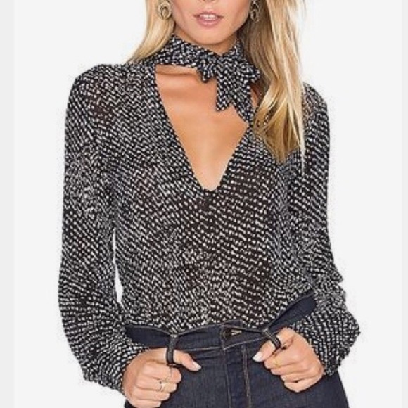 cloth & stone Tops - Anthropologie Cloth & Stone Blouse. Cute black and white print.